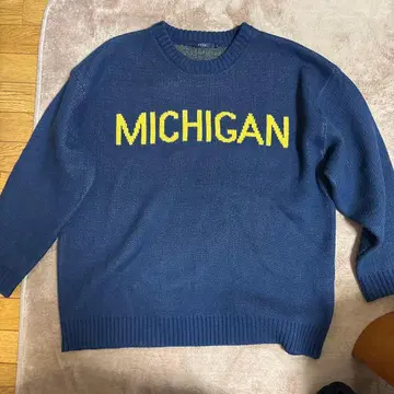 MICHIGAN 니트 스웨터 네이비