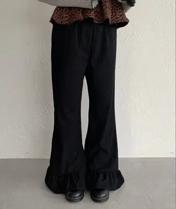 코듀로이 프릴 플레어 팬츠