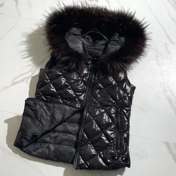 TATRAS 타트라스 리버서블 다운 베스트 퍼 01