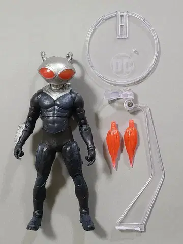 DC 멀티버스 블랙 만타