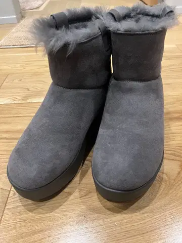 Hoor 그레이 스웨이드 어그 부츠 통굽 23.5