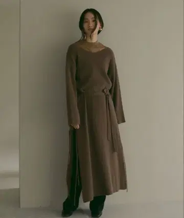 택 포함 새상품 ETRE TOKYO 니트 원피스 롱 브라운