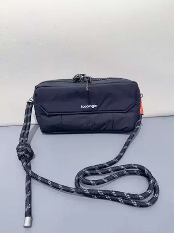 topologie 숄더백 블랙
