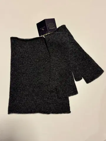 울 캐시미어 블렌드 넥워머와 암워머 다크 그레이