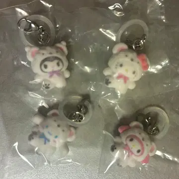 산리오 메지루시 액세서리 포근포근 스노우 키티 마이멜로디 쿠로미 시나몬