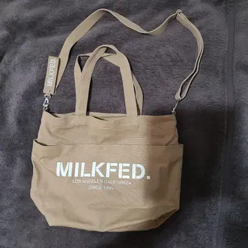 MILKFED. 백 베이지