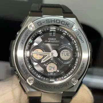 CASIO 카시오 G-SHOCK GST-W310-1AJF 전파 솔라