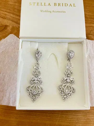 스텔라 브라이덜 큐빅 지르코니아 웨딩 귀찌