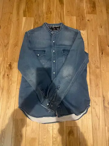 BEAMS 데님 셔츠 M 사이즈