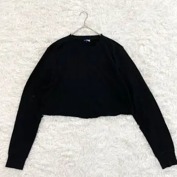 H&M DIVIDED 트레이닝복 맨투맨 블랙 크롭 캐주얼