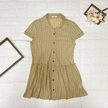 [새상품급] l.Lapin 엘르빵 도트 무늬 반팔 시어 튜닉 베이지