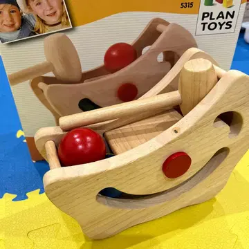 PLAN TOYS