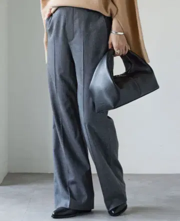 새상품급 베르메이유 페예나 스트레치 플란넬 센터 프레스 이지 팬츠