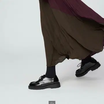 유니클로 레이스업 슈즈 23.5cm