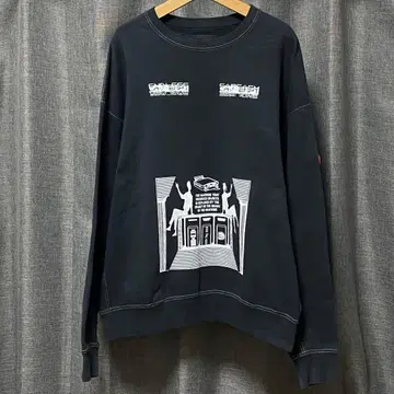 C.E CAVEMPT C.E MD MACHINES CREW NECK