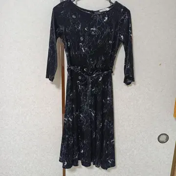 FIFILLES Paris 블랙 마블 무늬 원피스