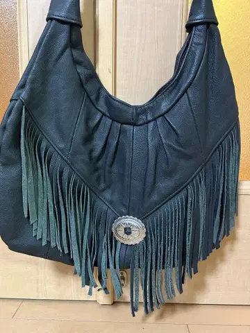 가죽 프린지 숄더백