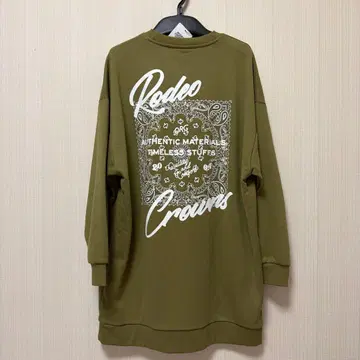 택 포함 새상품 로데오 크라운 페이즐리 로고 맨투맨 원피스