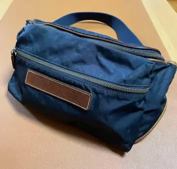 페리지 427 네이비 바디백 나일론제