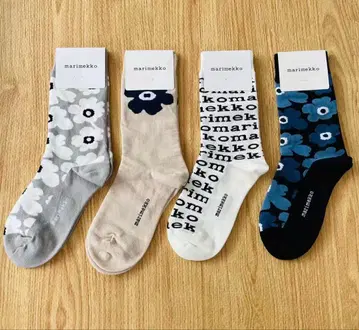 새상품 마리메꼬 양말 4켤레