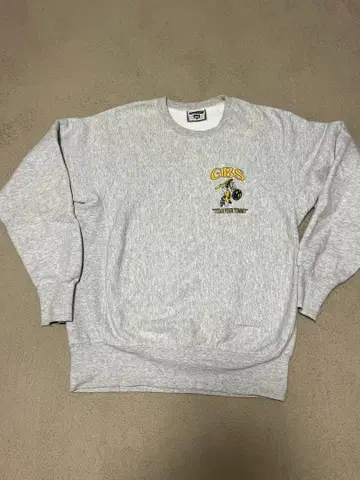 Lee GBS 로고 자수 그레이 맨투맨 CROSS GRAIN