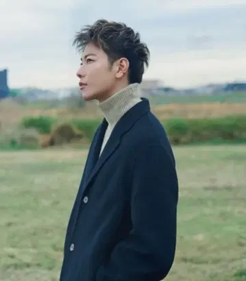 즉시 완판! abyts 하이넥 케이블 니트 사토 타케루 터틀넥 사이즈 4