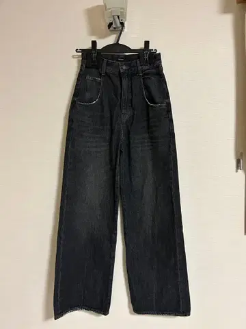 [ EMODA ] 에모다 루즈 하이웨스트 청바지 블랙 S 사이즈