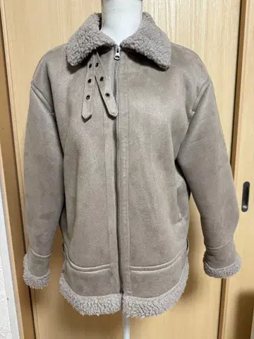 LOWRYSFARM 무스탕 보아 자켓