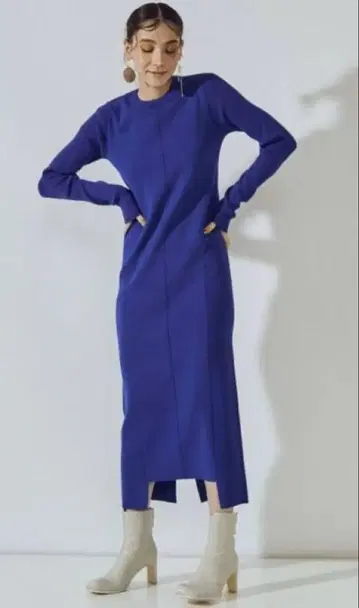 UN3D. 아쓰리드 베이직 니트 원피스