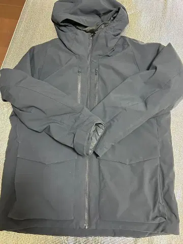 UNIQLO 하이브리드 다운 아우터 XL