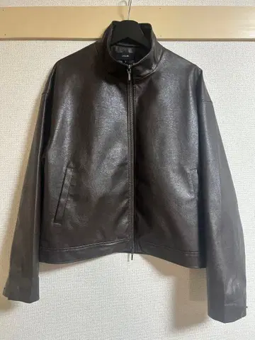 CALLNE 다크 브라운 가죽 자켓 숏 기장