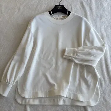 MUSE 뮤즈 두지엠 클라세 트리아세 조젯 오버 블라우스