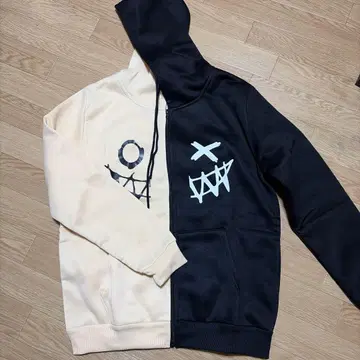 아이보리 블랙 2톤 후드티 M 사이즈