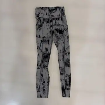 Lululemon Fast and Free