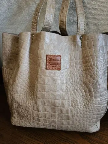 Bienco 비앙코 크로커다일형 누빔 토트백 베이지