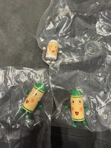 크레용의 쿠로군 나란분데스 가챠 3체 세트