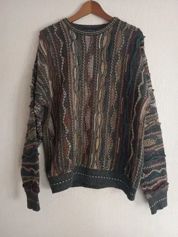 ROUNDTREE & YORK 꽈배기 니트