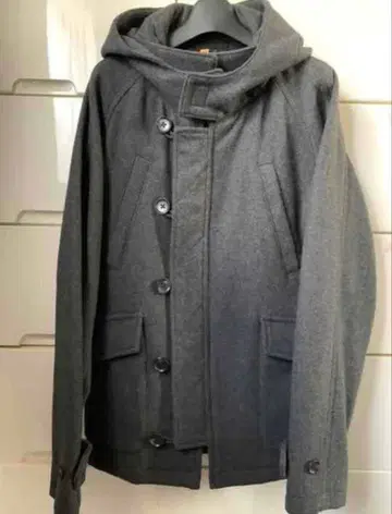 아줄바이마우지 푸드코트 차콜 그레이