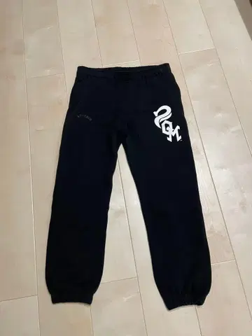 12/31까지 Applebum 'POM' SWEAT PANTS