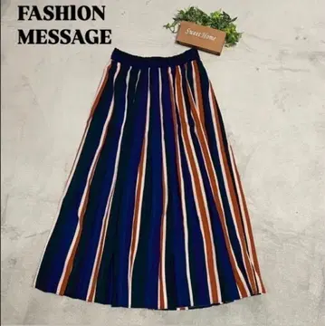 [ FASHlON MESSAGE ] 플리츠 플레어 스커트 네이비/블랙