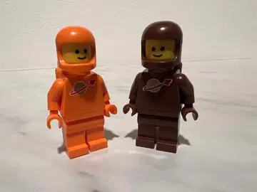 레고 우주 비행사 미니 피규어 2개
