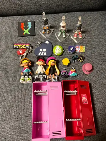 스프라툰 피규어 3개와 락카 세트