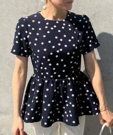 JENNE 랜덤 도트 페플럼 블라우스