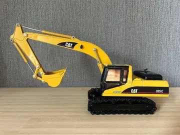 CAT 325C 셔블 스케일 모델 1/50