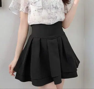 michellMacaron 미셸 마카롱 슬림 레그 스커트 블랙 S