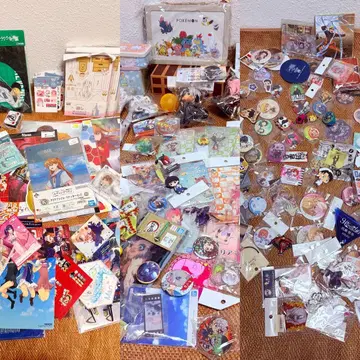 애니메이션 굿즈 모음