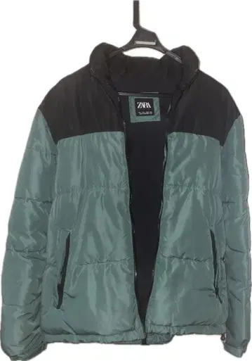 그린/블랙 다운 자켓