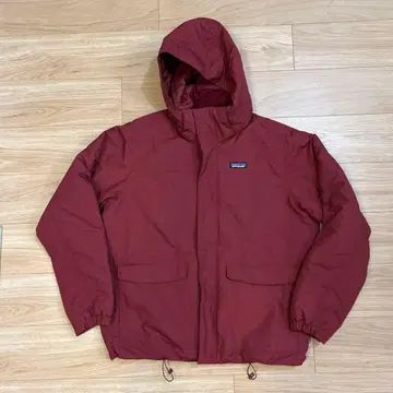 새상품급 L 빨간색 2023년 파타고니아 이스마스 자켓 26990FA23