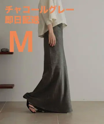 새상품급 로리즈팜 스커트 스트레치 새틴 스커트 차콜 그레이 M