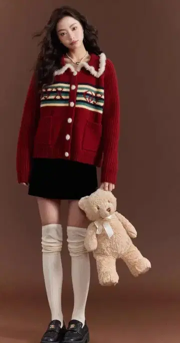 겨울에 딱 맞는 스타일리시 아우터 데이트나 모임에 대활약